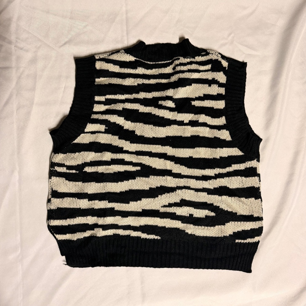 Zebra pattern vest - Picture 2 of 5